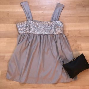 Gray and silver tank
